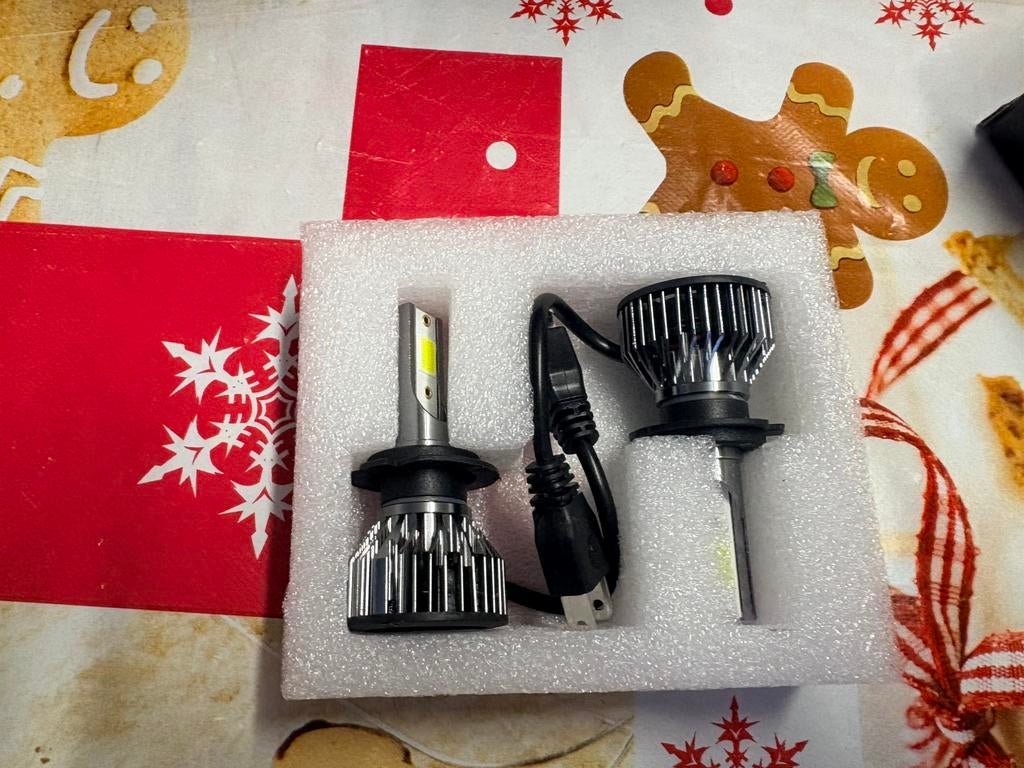 2 Ampoules h7  LED Ultra Lumineuses pour Voiture, Autos : Pièces & Accessoires, Enlèvement, Neuf