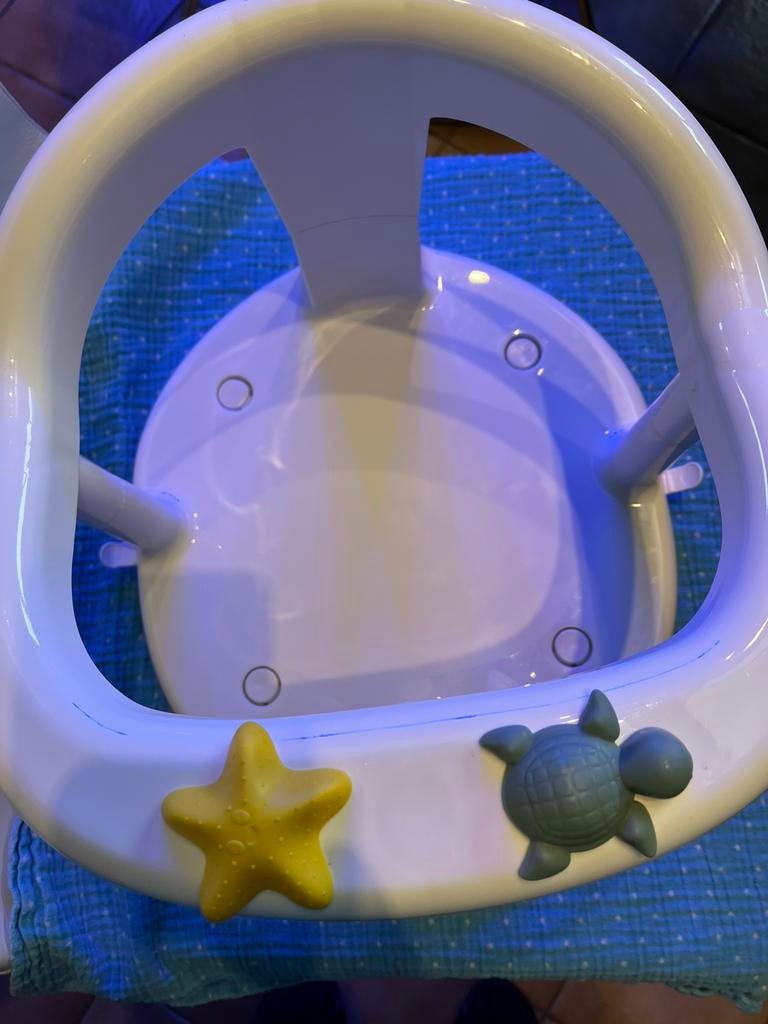 A3 baby Badzitje, Zo goed als nieuw, Badzitje of Badring, Standaard, Ophalen