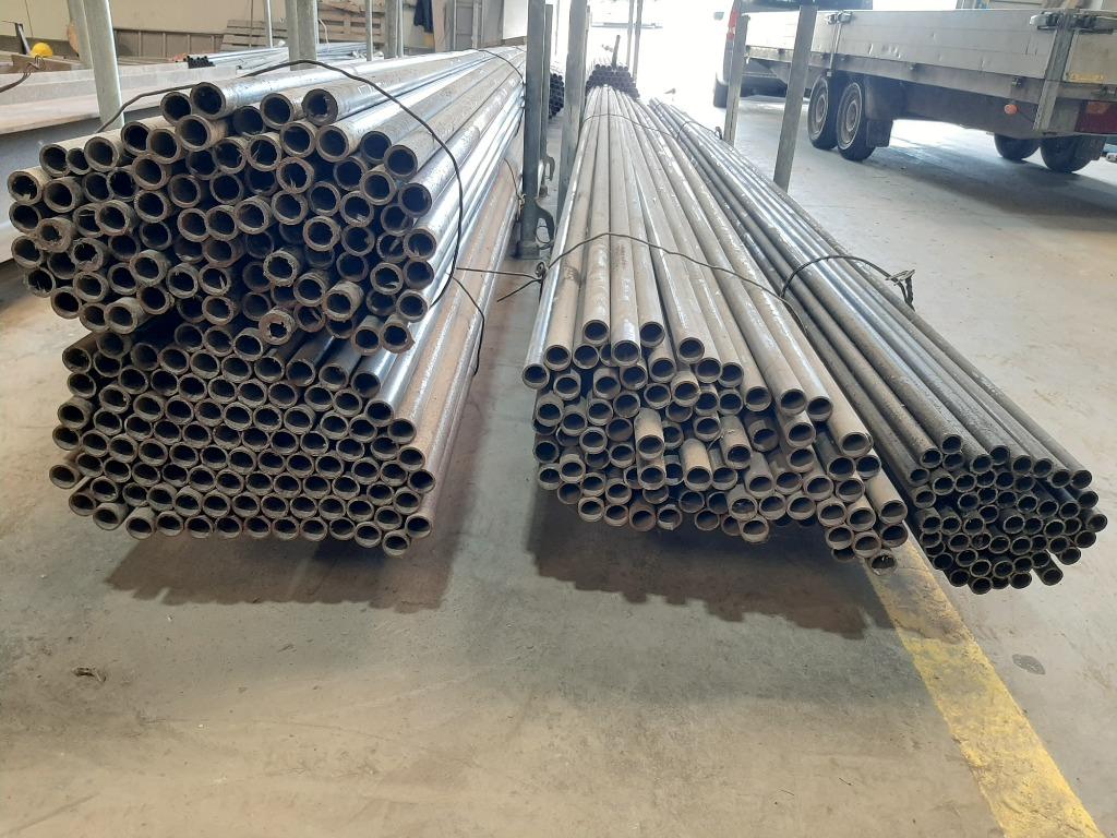 Stalen buizen 17 - 27 - 34 - 42 - 48 mm - wanddikte 3 mm, Doe-het-zelf en Bouw, Metalen, Ophalen, Metalen constructie buizen, Zo goed als nieuw