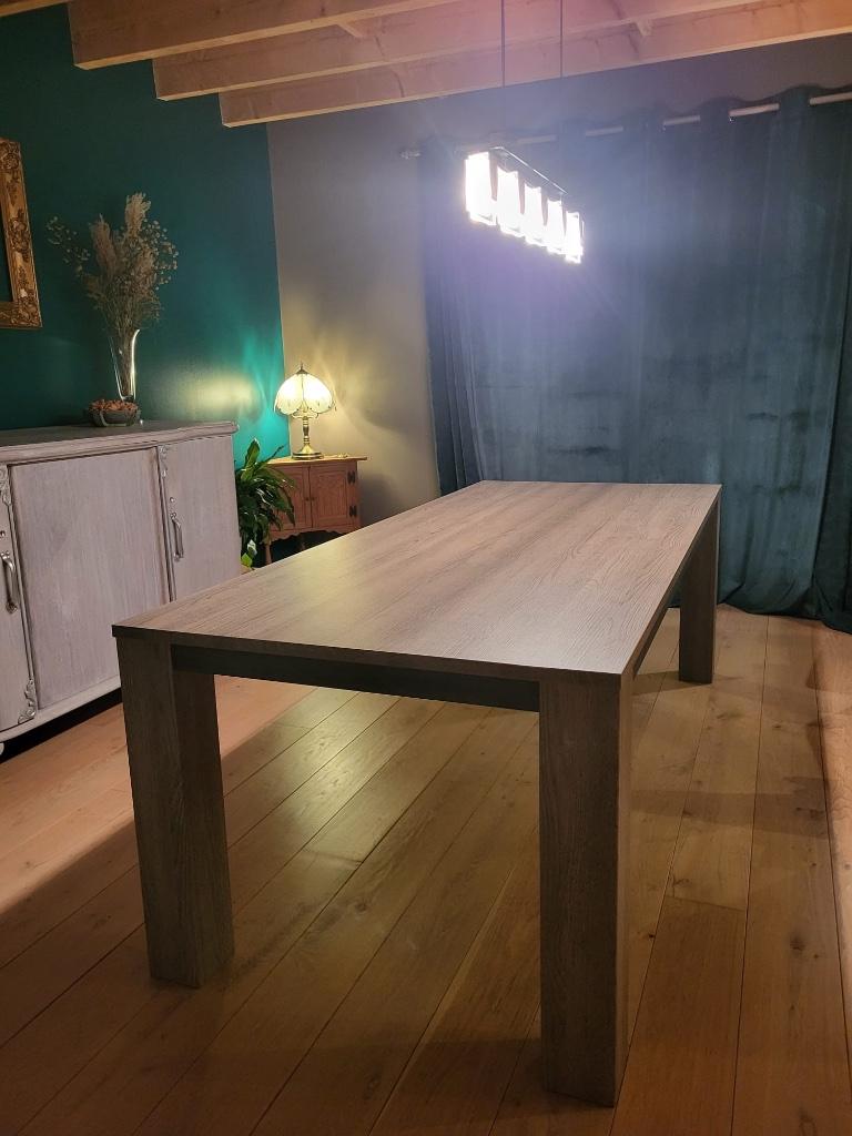 Table salle à manger, Maison & Meubles, Neuf, Cinq personnes ou plus, Synthétique, Enlèvement