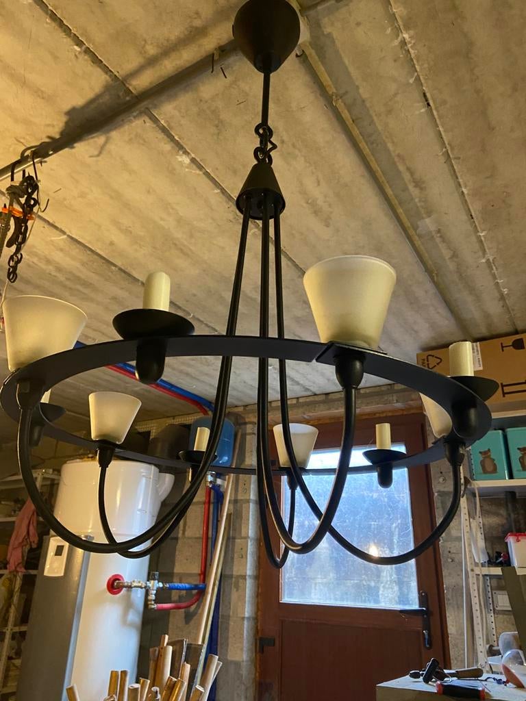 Lustre, Enlèvement, Comme neuf