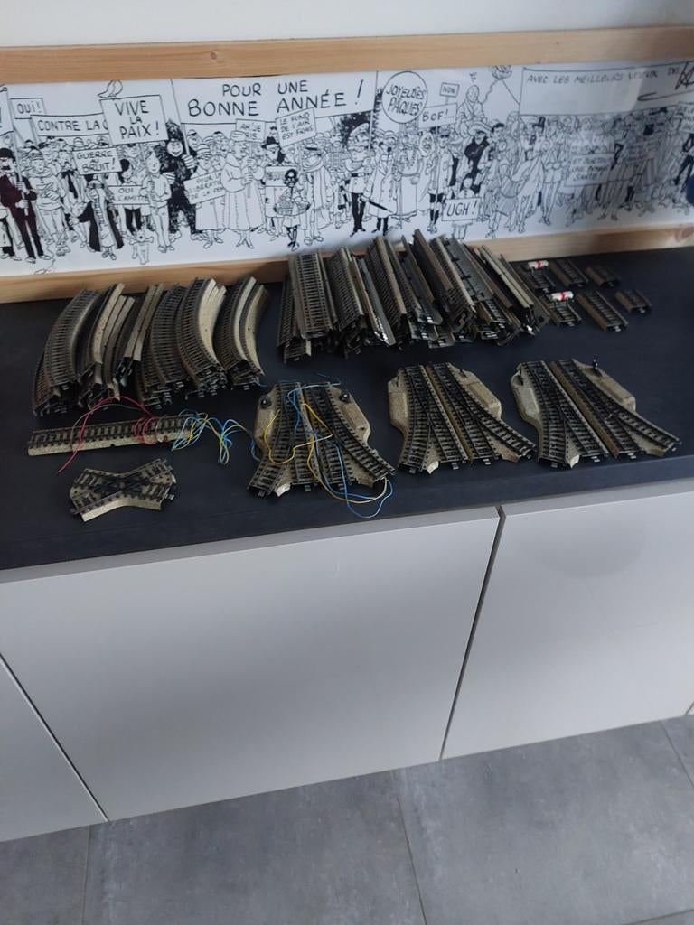 Marklin Ho, Enlèvement ou Envoi