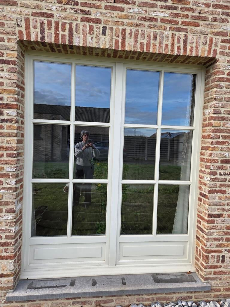 Fenêtre en bois blanc cassé, Bricolage & Construction, Châssis & Portes coulissantes, Enlèvement, Bois