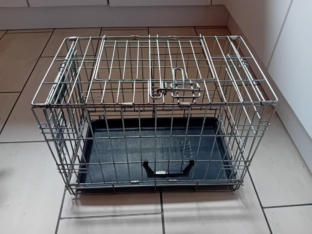 Hondenbenche Savic Small B31 - L51 - H37cm, Animaux & Accessoires, Enlèvement ou Envoi, Comme neuf