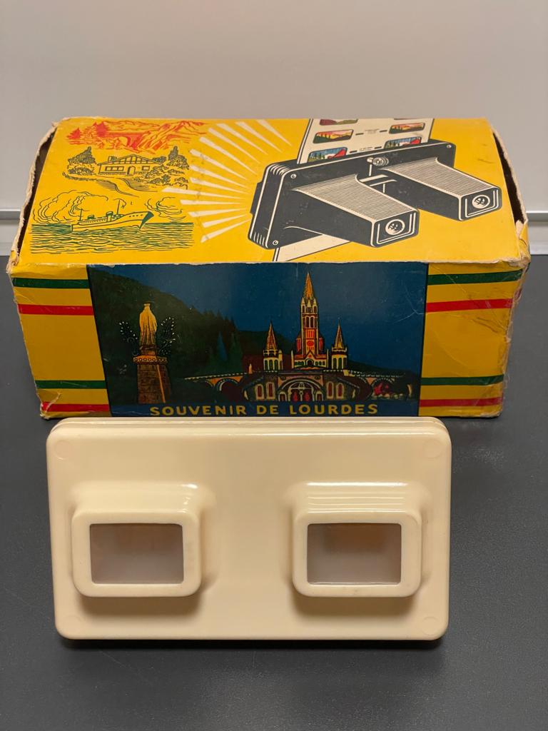 Lestrade Simplex 3D stereoscoop uit Lourdes (Vieuwmaster), Ophalen of Verzenden, 1960 tot 1980, Overige typen