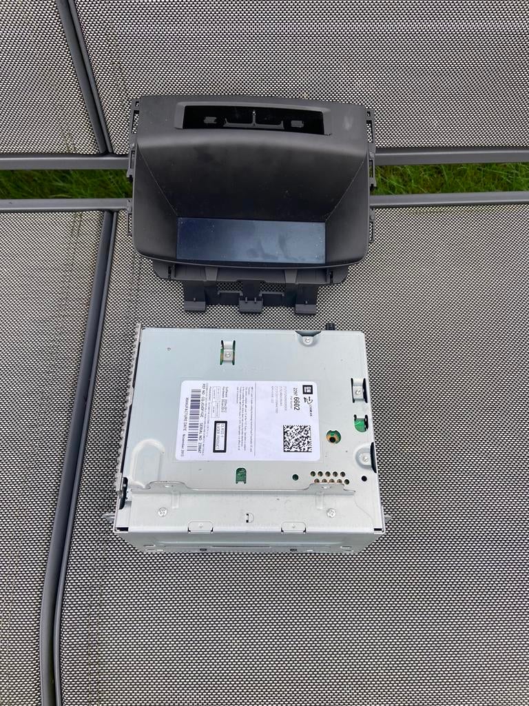 Opel astra j 2014  radio , cd , mp3 speler, Autos : Divers, Autoradios, Enlèvement, Utilisé