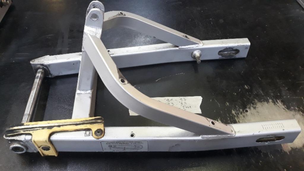 DUCATI ACHTERBRUG 600-750-900 SUPERSPORT, Motoren, Ophalen of Verzenden, Ducati