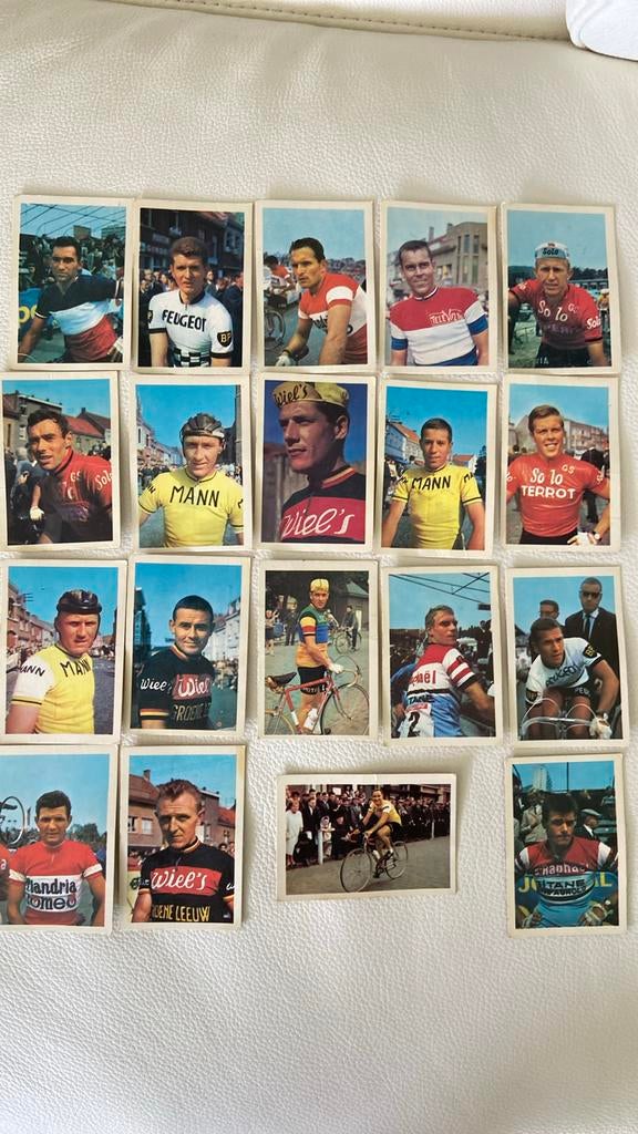 Lot d’anciennes cartes cyclisme des années 60, Enlèvement ou Envoi