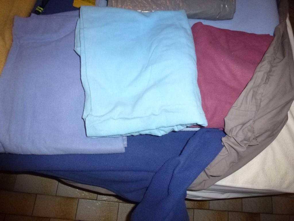 housse protège matelas + 3 draps housse pour matelas ép 30cm, Maison & Meubles, Drap-housse ou Taie d'oreiller, Enlèvement ou Envoi