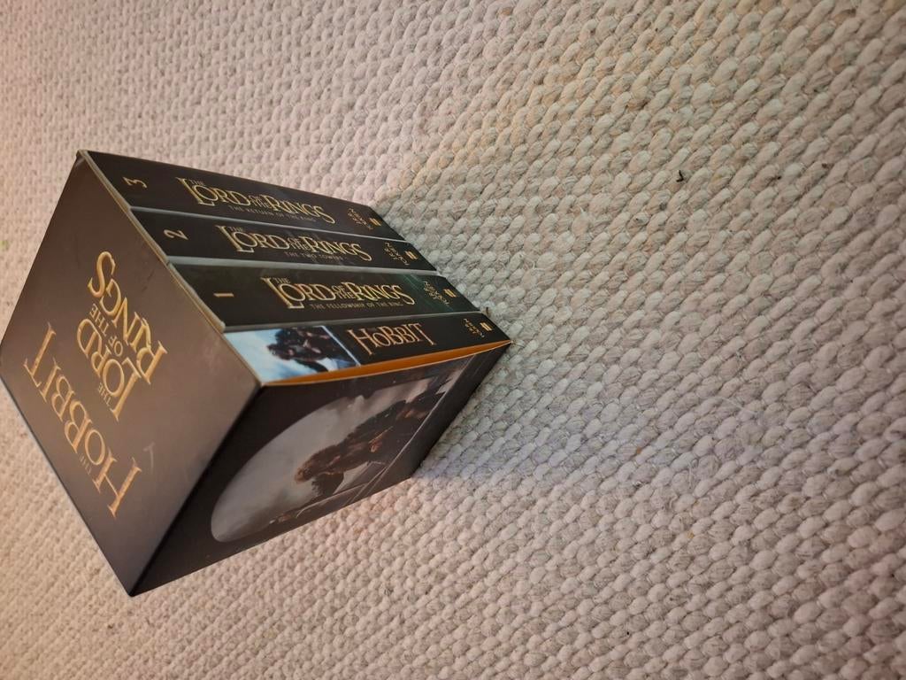 Lord of the rings (3 delen) + the hobbit + unfinished tales, Ophalen of Verzenden, Nieuw, J.R.R. Tolkien