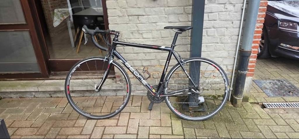 Beone zwarte koersfiets te koop, Enlèvement