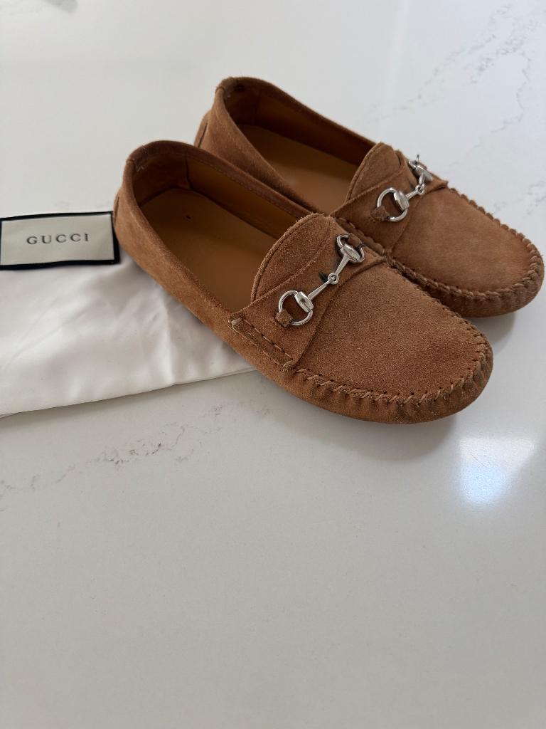 Gucci mocassins size 33, Enfants & Bébés, Garçon, Gucci, Enlèvement, Utilisé