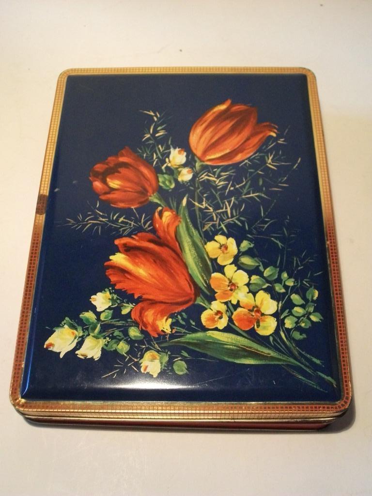 Boîte à biscuits vintage Kwatta usine Bois d'Haine, Enlèvement ou Envoi, Utilisé