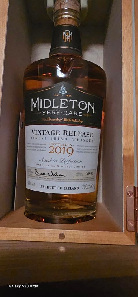 Whisky midleton, Ophalen of Verzenden