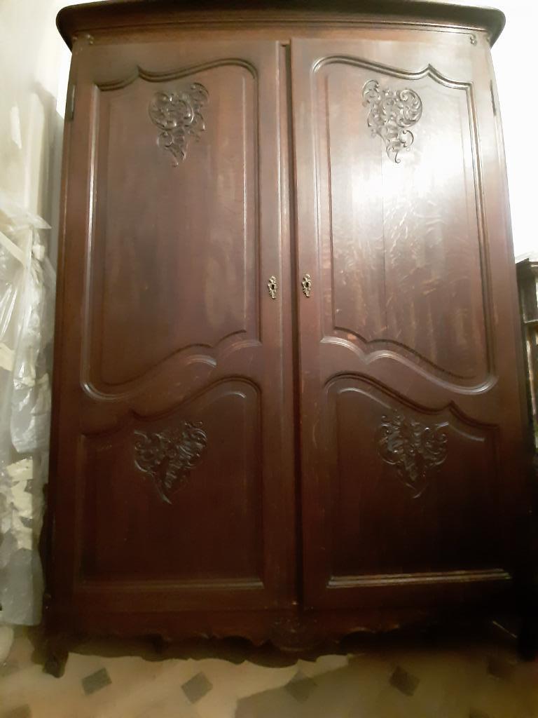 Garde-robe chêne, Enlèvement, Chêne