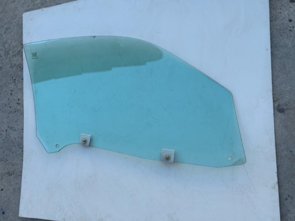 Vitre de porte gauche pour Maserati 3200 GT, Autos : Pièces & Accessoires, Enlèvement ou Envoi, Utilisé, Maserati