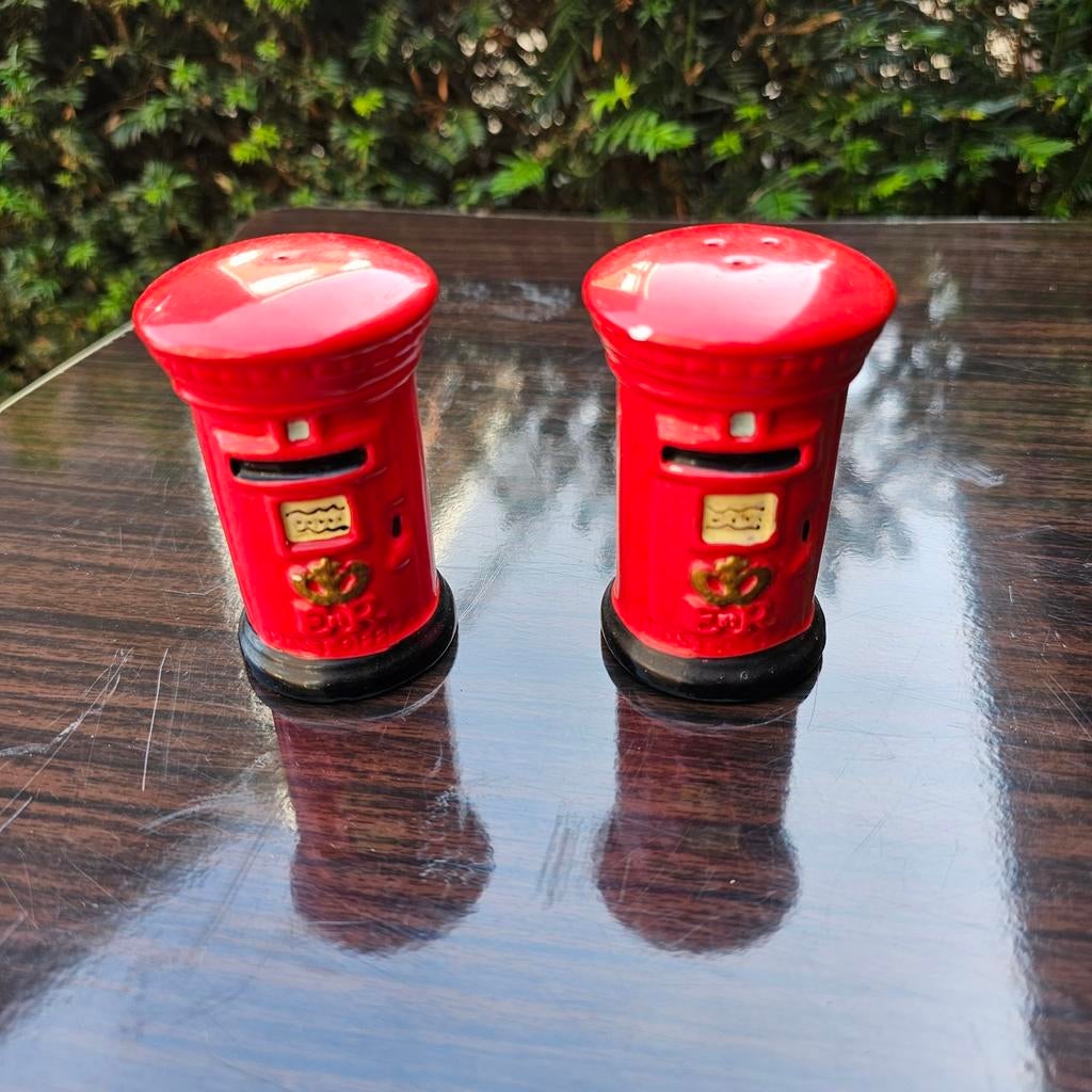 Peper- en zoutset brievenbus, Enlèvement ou Envoi