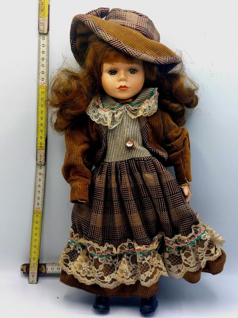 Collectie van 5 porseleinen poppen, Ophalen, Zo goed als nieuw