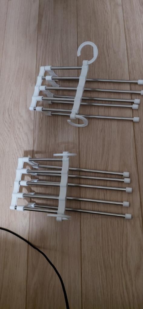 Kledinghangers voor broeken / nieuw, Enlèvement