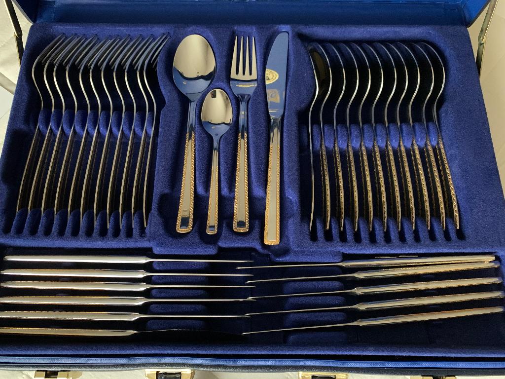 Vintage 70-delige bestekset - ongebruikt, Huis en Inrichting, Keuken | Bestek, Ophalen of Verzenden, Nieuw, Inox of Chroom, Bestekset