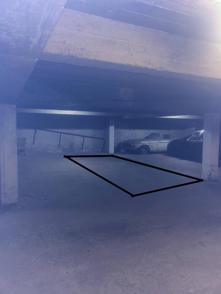 Ondergrondse parkeerplaats, Genk