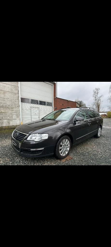 VW PASSAT, Voorwielaandrijving, Euro 5, Stof, Zwart