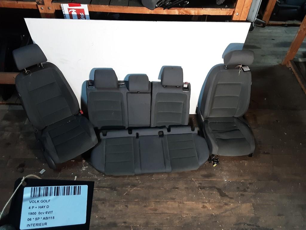INTERIEUR COMPLET Golf Plus (5M1 / 1KP) (1K4881106FT), Volkswagen, Mevr. I. Hauben, Utilisé, Rue de l'Espoir 34 34
4030  GRIVEGNÉE, BE