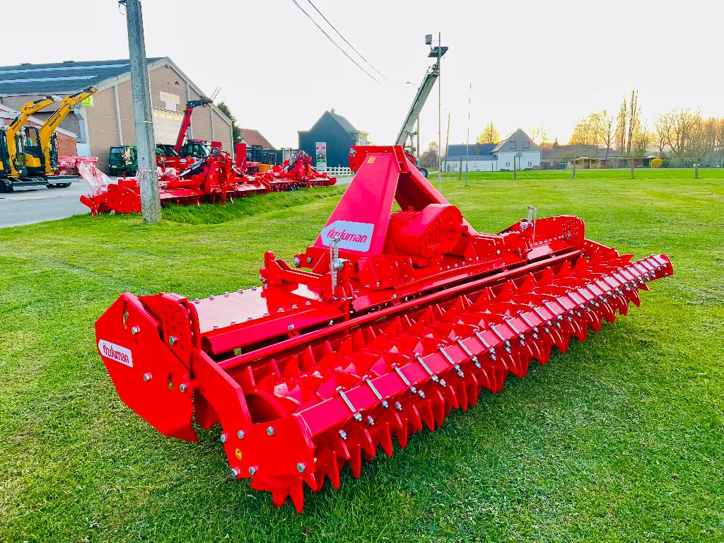 ROTORKOPEG/ 6 MTR  EN 3 MTR/ OZDUMAN, Jardin & Terrasse, Enlèvement