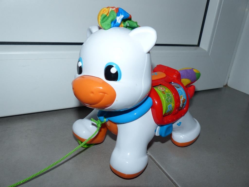 Petit poney Clementoni, tire-moi, Enlèvement ou Envoi, Utilisé, Sonore