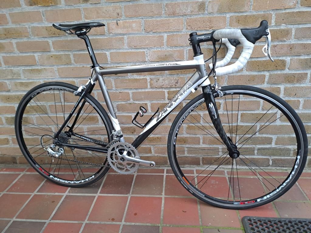 Vélo de route Zannata U6.2 pour femmes, TRÈS nouveau modèle, 53 à 56 cm, Comme neuf, Enlèvement, 28 pouces
