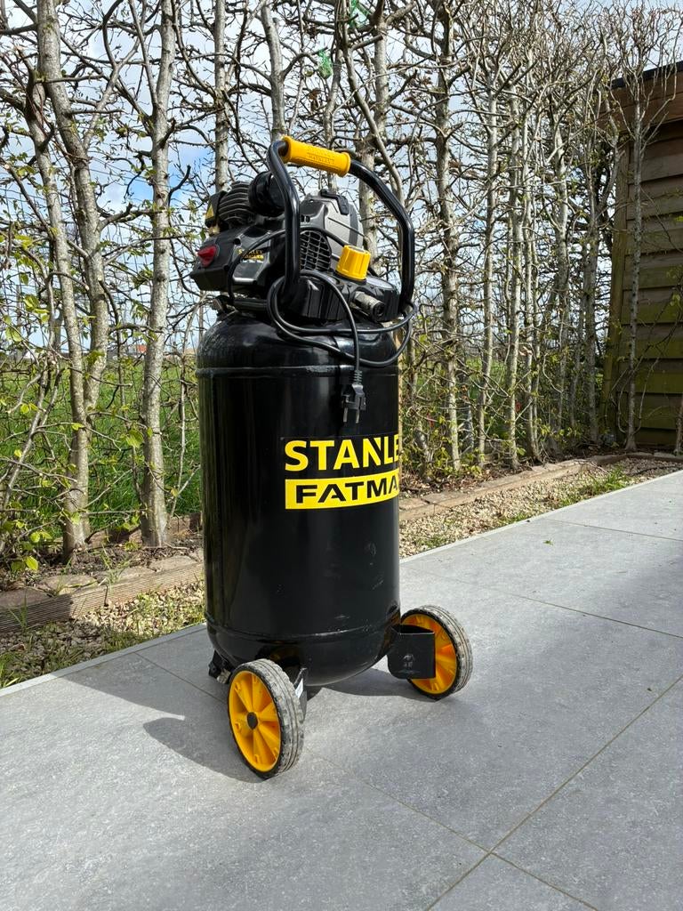 Compresseur Stanley FATMAX, Bricolage & Construction, Enlèvement, Comme neuf