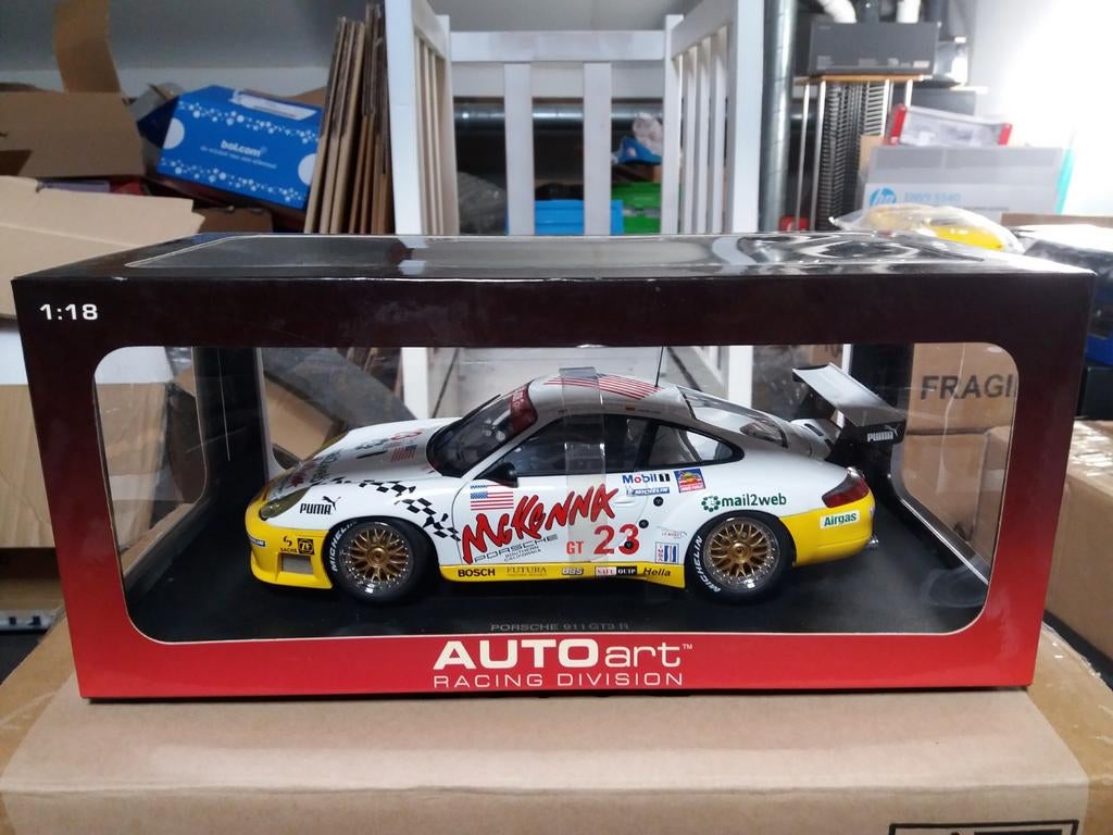 Autoart 1/18 Porsche 911 GT3 R Sebring 12hrs de 2003 GT, Ophalen of Verzenden, Zo goed als nieuw, Auto, Autoart