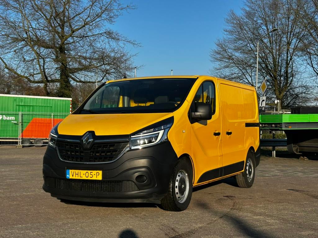 Renault Trafic / 2020 / 200.000km, Euro 6, 3 places, Boîte manuelle, Diesel