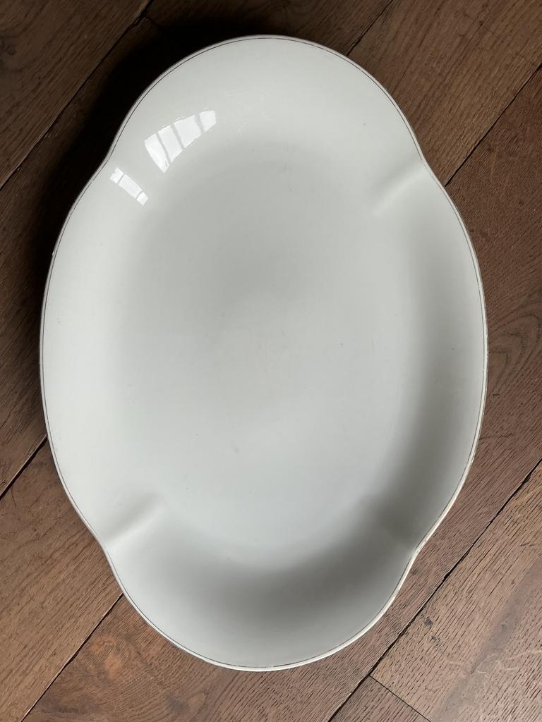 Plat ancien en porcelaine, Limoges, Enlèvement ou Envoi