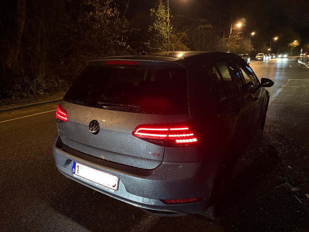 VW golf 7.5  phase 2 / r-design  1er propriétaire, Argent ou Gris, Euro 6, Feux de virage, Boîte manuelle