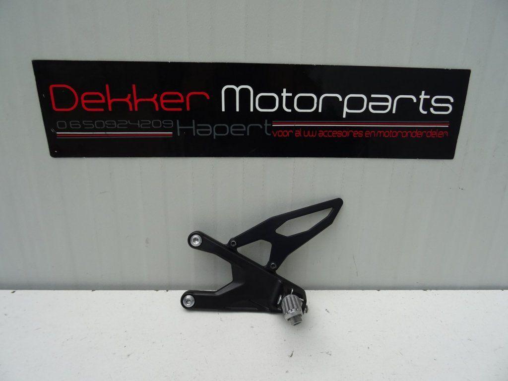 Linker Voetsteun / Schetsplaat links Yamaha YZF R1 2015-2019, Neuf, -, -, -