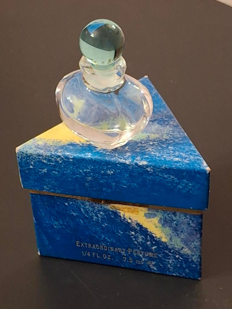 Wings de Giorgio Beverly Hills,Extraordinary Perfume" de 7,5, Verzamelen, Parfumverzamelingen, Ophalen of Verzenden