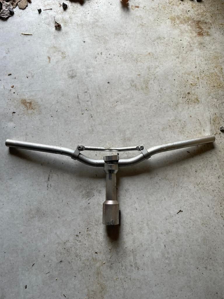 Sportstuur Booster spirit, Fietsen en Brommers, Brommeronderdelen | Algemeen, Ophalen of Verzenden, Gebruikt