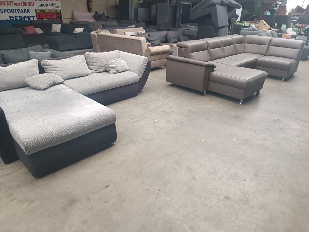 Hoekbanken U banken slaapbanken zetels salons, Huis en Inrichting, Ophalen, Leer