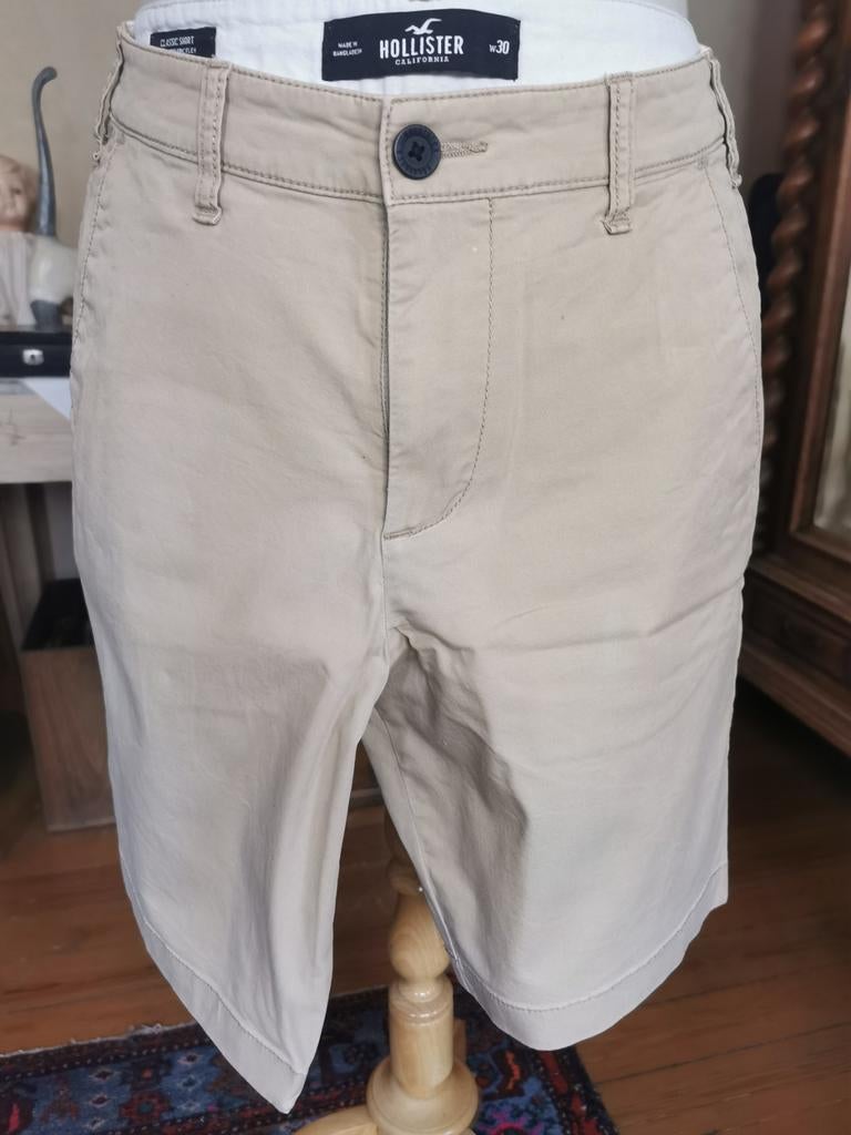 Joli short beige pour homme de la marque Hollister, Enlèvement, Beige
