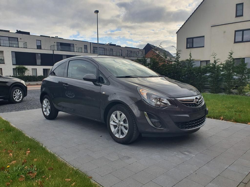 Opel Corsa 1.2 Benzine Bi.2014 Met 143.000 Km., Auto's, Opel, Voorwielaandrijving, Euro 5, 63 kW, Bedrijf