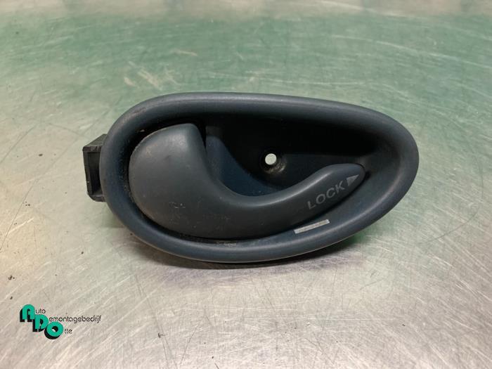 Portiergreep 2Deurs links van een Fiat Doblo (Doblo 00-), Gebruikt, -, -, Ophalen of Verzenden