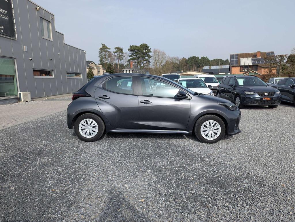 Mazda 2 1.5 Hybrid VVT-i | CAMERA | CARPLAY | (bj 2024), Auto's, Mazda, Stof, Gebruikt, 4 cilinders, Bedrijf