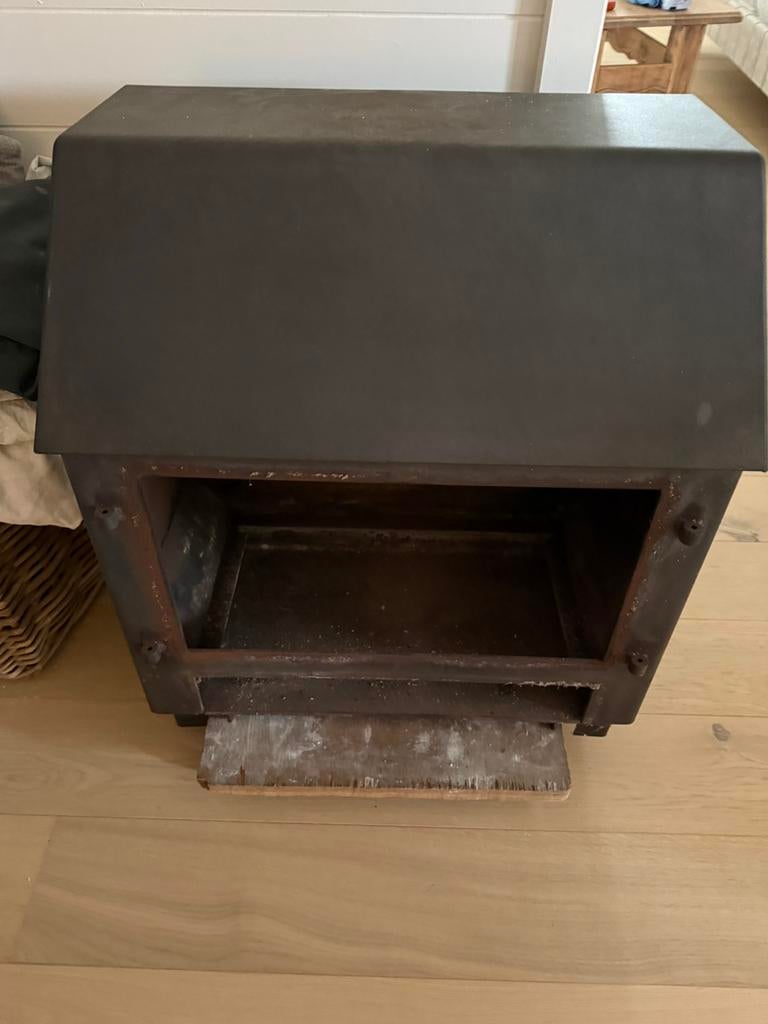 Poele a bois en fonte, Enlèvement, Utilisé, Cheminée sur pied, Cheminée au bois