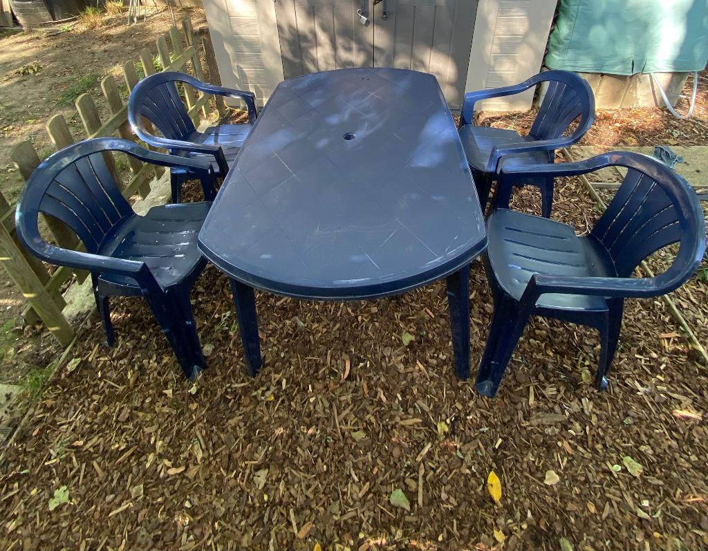 tuintafel Jardin, Ophalen, Gebruikt, Plastic