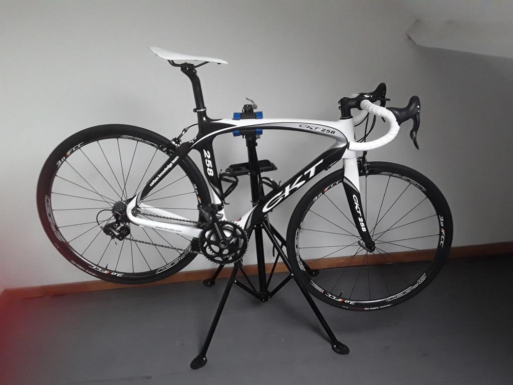 CKT racefiets, Fietsen en Brommers, Carbon