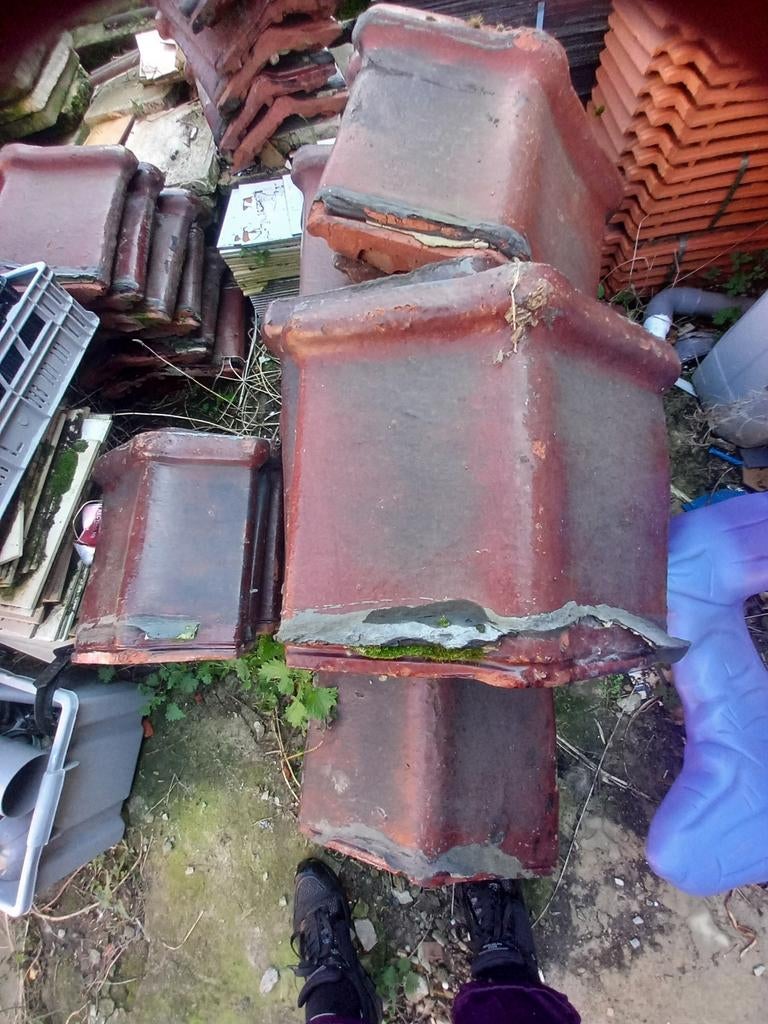 Tuile faîtière, Bricolage & Construction, Enlèvement