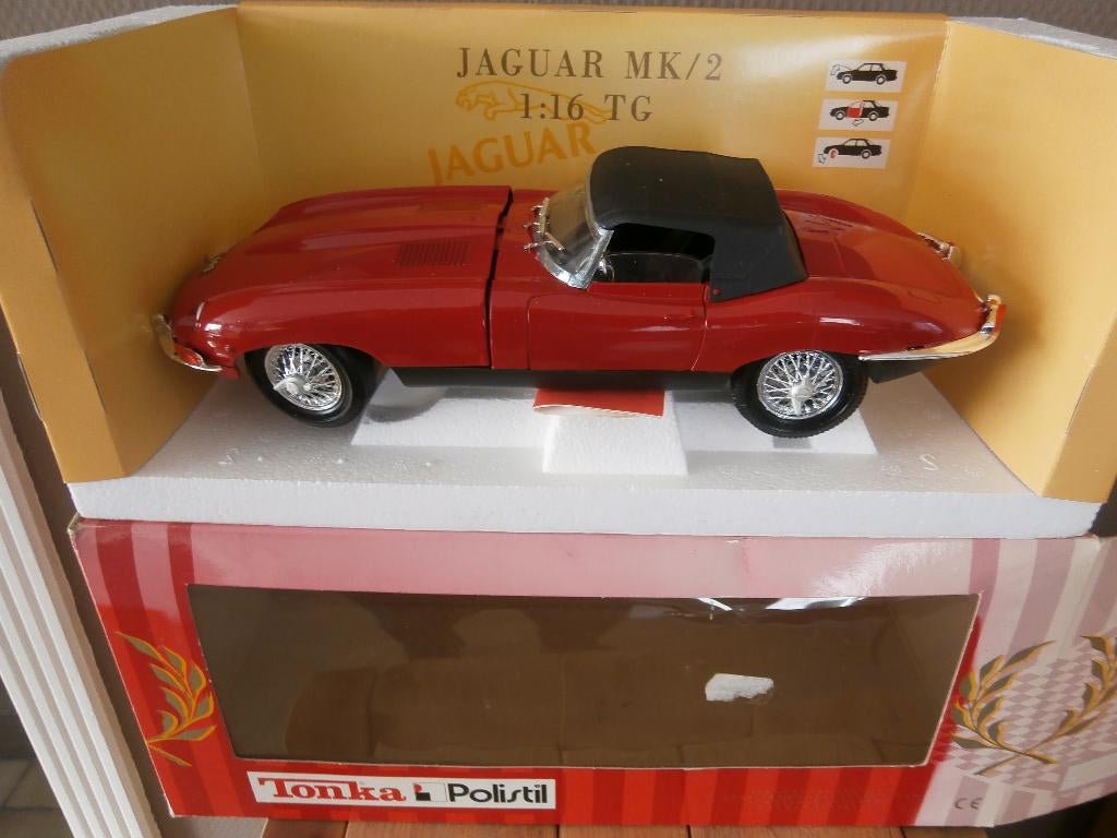 Jaguar E type - 1/18 - Polistil, Hobby en Vrije tijd, Modelauto's | 1:18, Verzenden, Nieuw, Auto