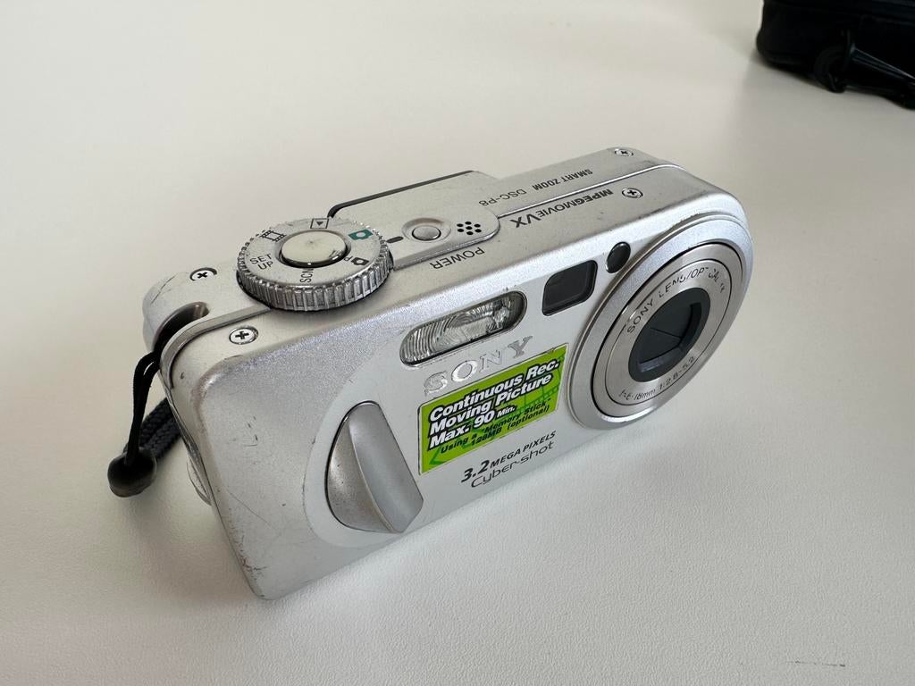 Sony Cybershot 3.2MP, TV, Hi-fi & Vidéo, Appareils photo numériques, Moins de 4 fois, Compact, 3 Mégapixel, Enlèvement