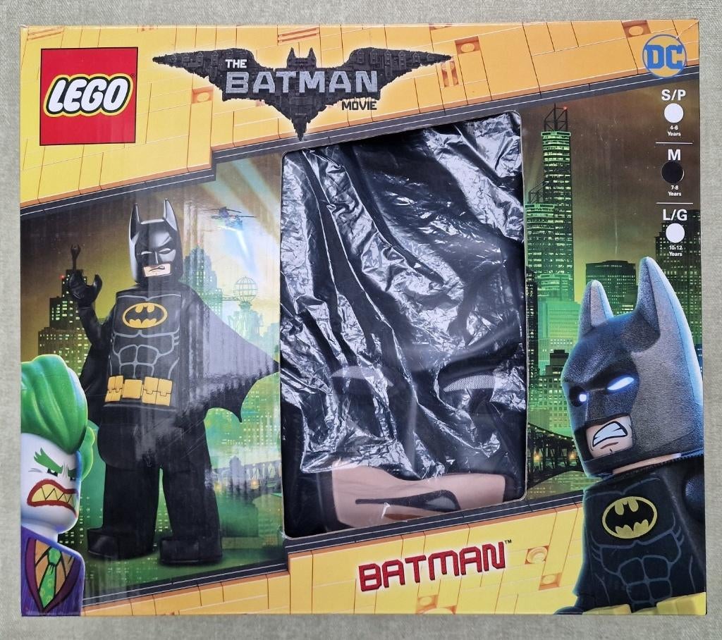 Lego The Batman Movie feest kostuum, Ophalen of Verzenden, Zo goed als nieuw, 134 t/m 140, Jongen